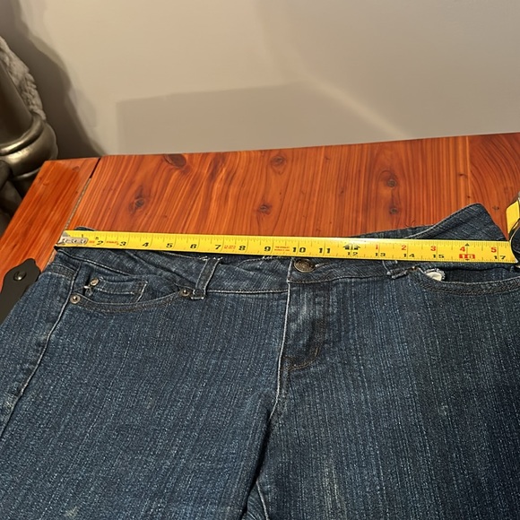 the Limited 917 blue jeans size 10 straight leg - Picture 14 of 15